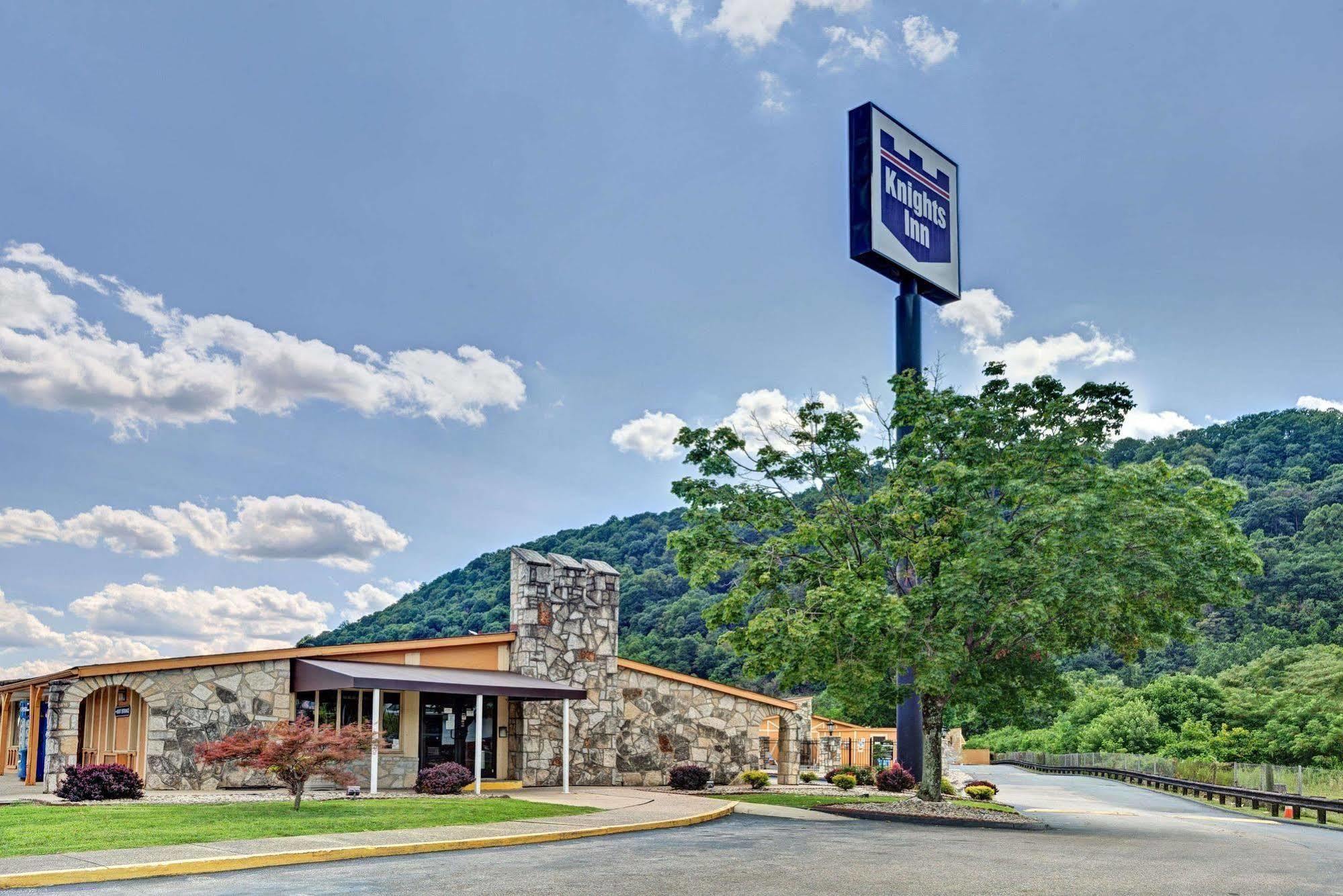 Knights Inn Charleston West Virginia Exterior photo